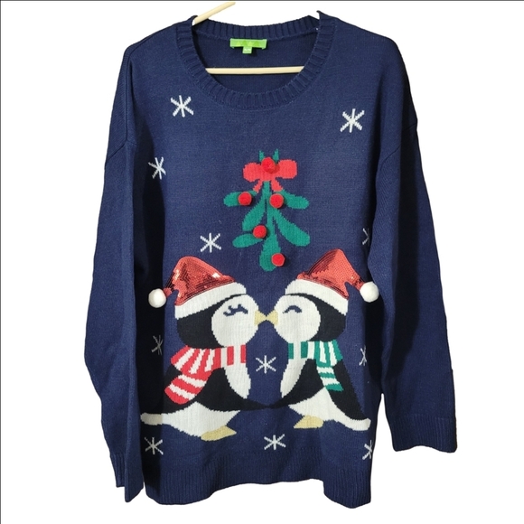 Christmas kissing penguins navy tunic length long sleeve crewneck pullover - Picture 1 of 8